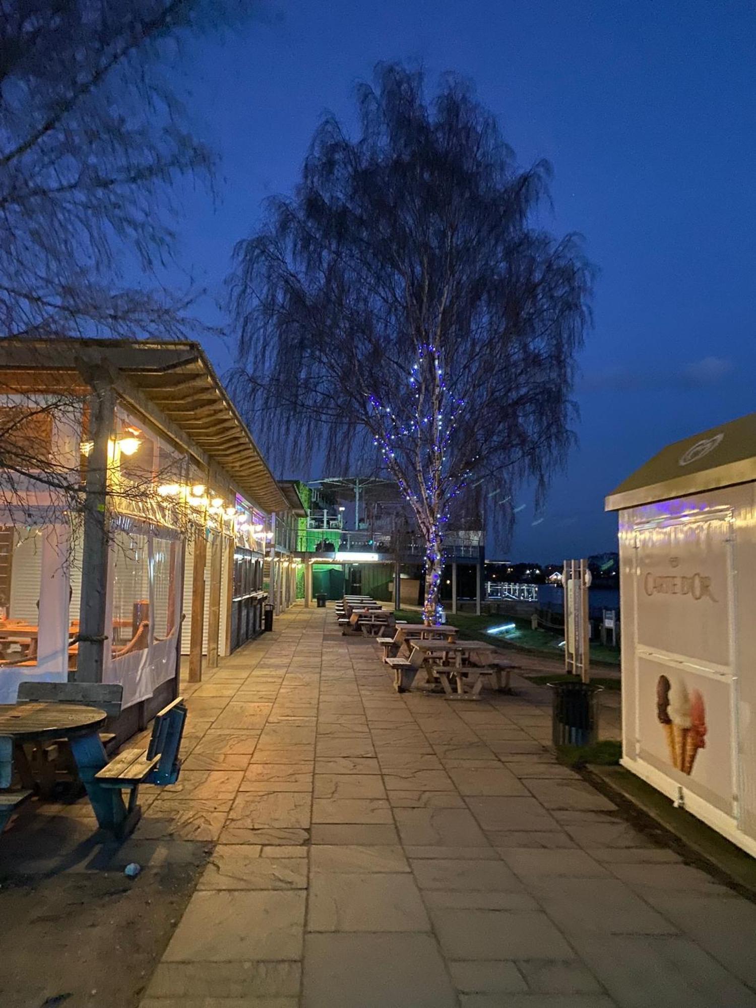 Tattershall Lakes Kingfisher Caravan 8 Berth With Hot Tub & Wifi Exterior foto
